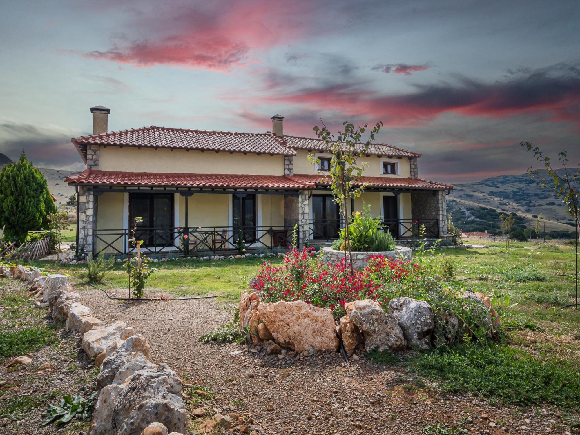 Chalet Renata 2 Livadi Arachovas Kalívia Exterior foto